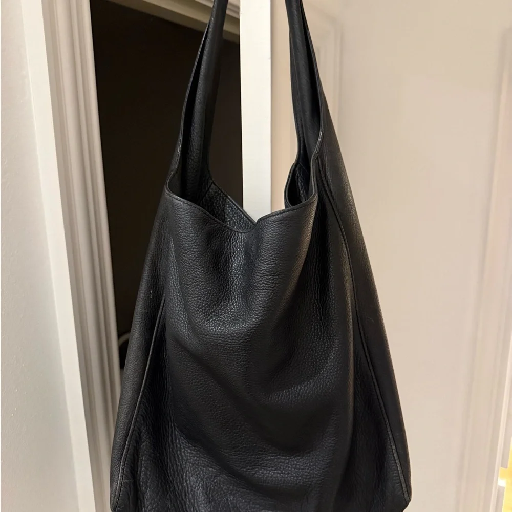 Auxiliary Black Leather Handbag - Picture 2 of 13